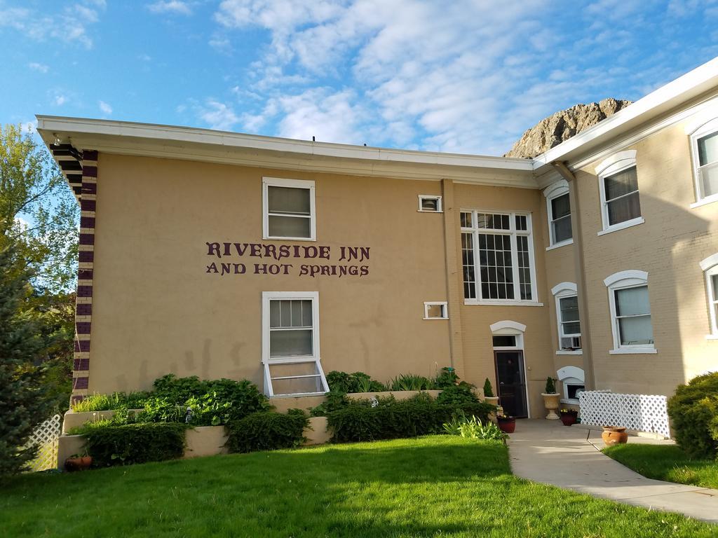 Riverside Hot Springs Inn & Spa - Adults Only Lava Hot Springs Extérieur photo